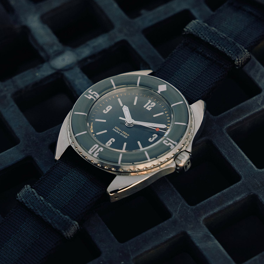 Paulin Mara for Hodinkee Revives the True Gilt Dial