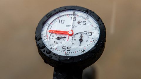 Silca Revives the Analog Omata GPS Cycling Computer