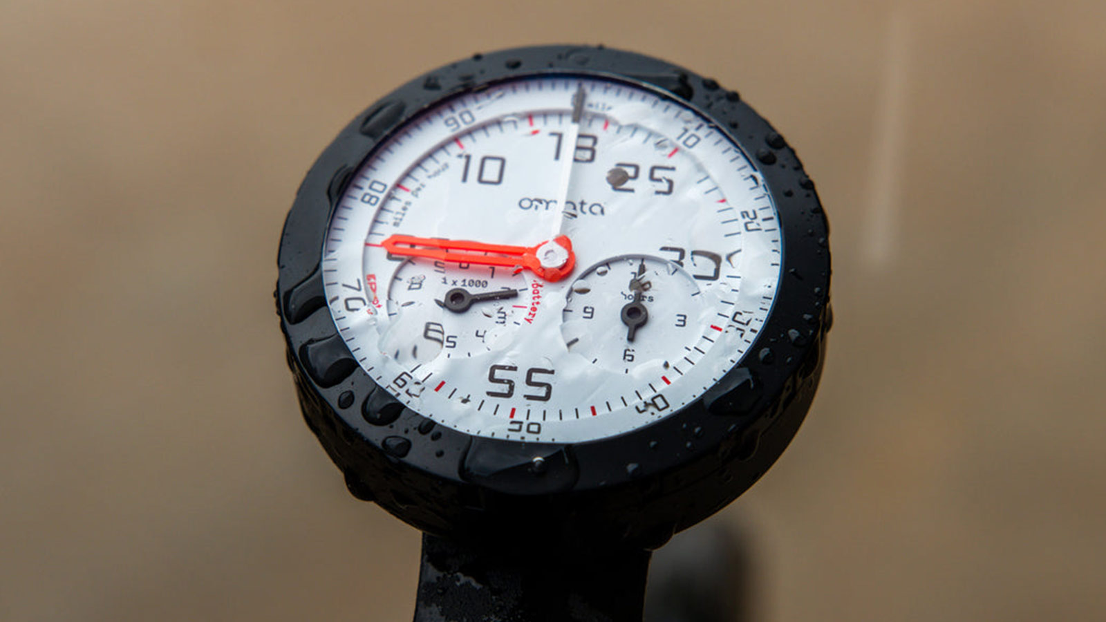 Silca Revives the Analog Omata GPS Cycling Computer